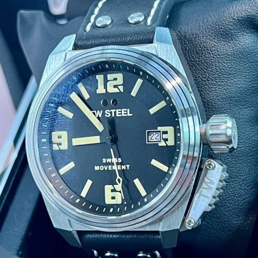 TW Steel Canteen Date Designer Sport Men’s Watch.
